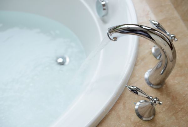 Cost of Tub Faucet Replacement in Brighton